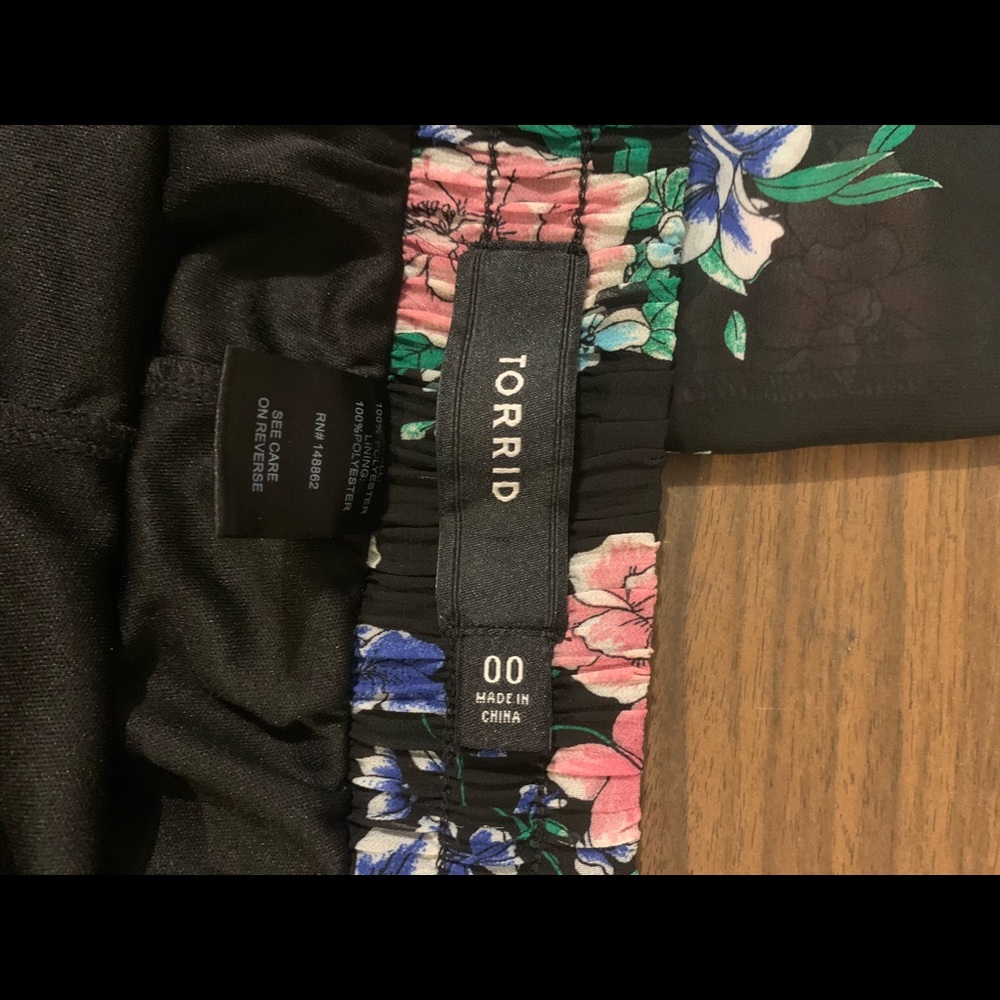 Super cute dress pants with built in short